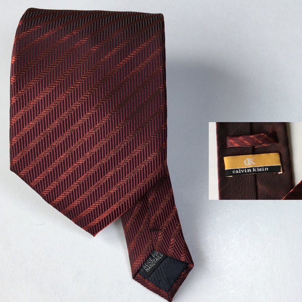 Vintage Calvin Klein Hand Tailor Italy Silk Burgundy Tie 100% Seta Soie Seide